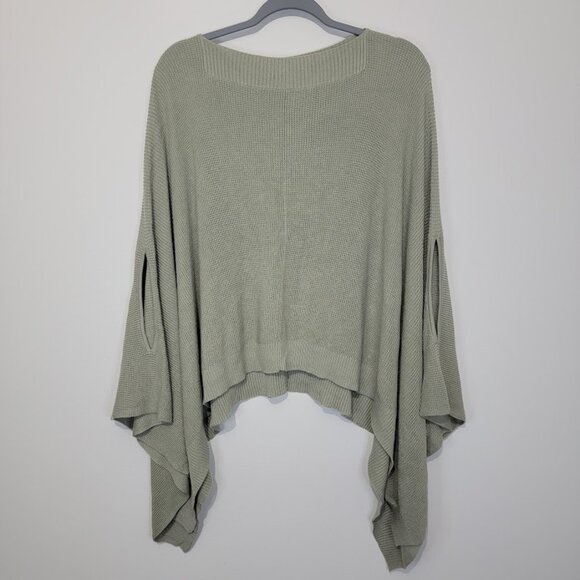 lululemon athletica Sweaters - Lululemon Forward Flow Cape Poncho One Size Sage Green Cashmere Blend Lagenlook
